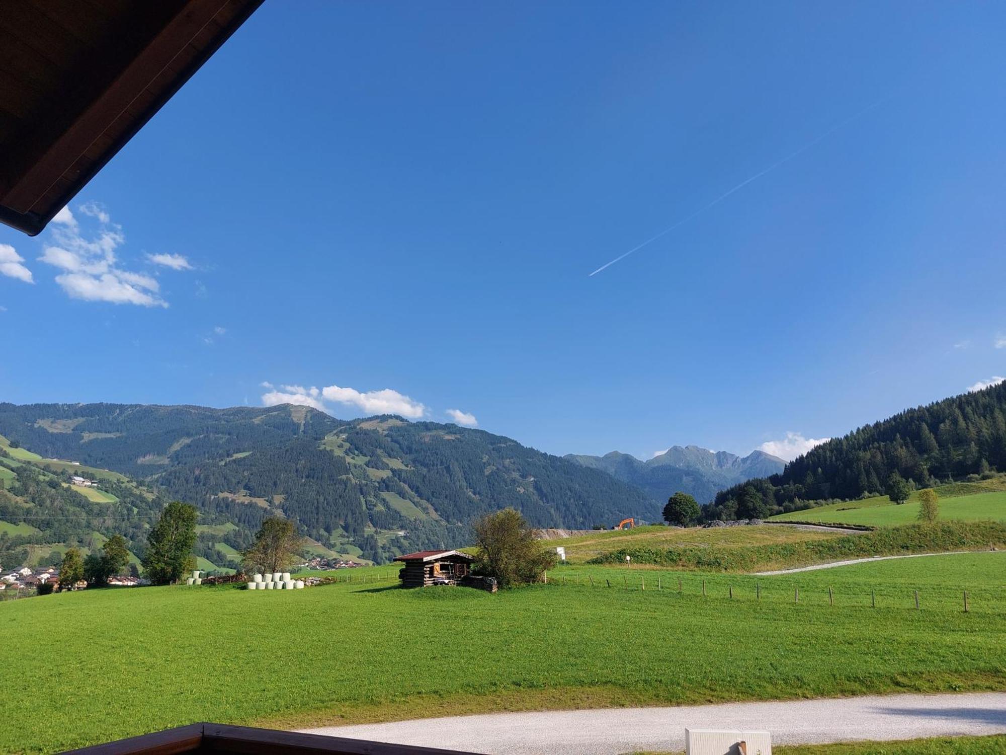 Bauernhofhotel "Die Unterbergerin" - Zimmer Mit Fruehstueck Und Ferienwohnungen In Gastein Mit Gratis Thermeneintritt Dorfgastein Exterior foto