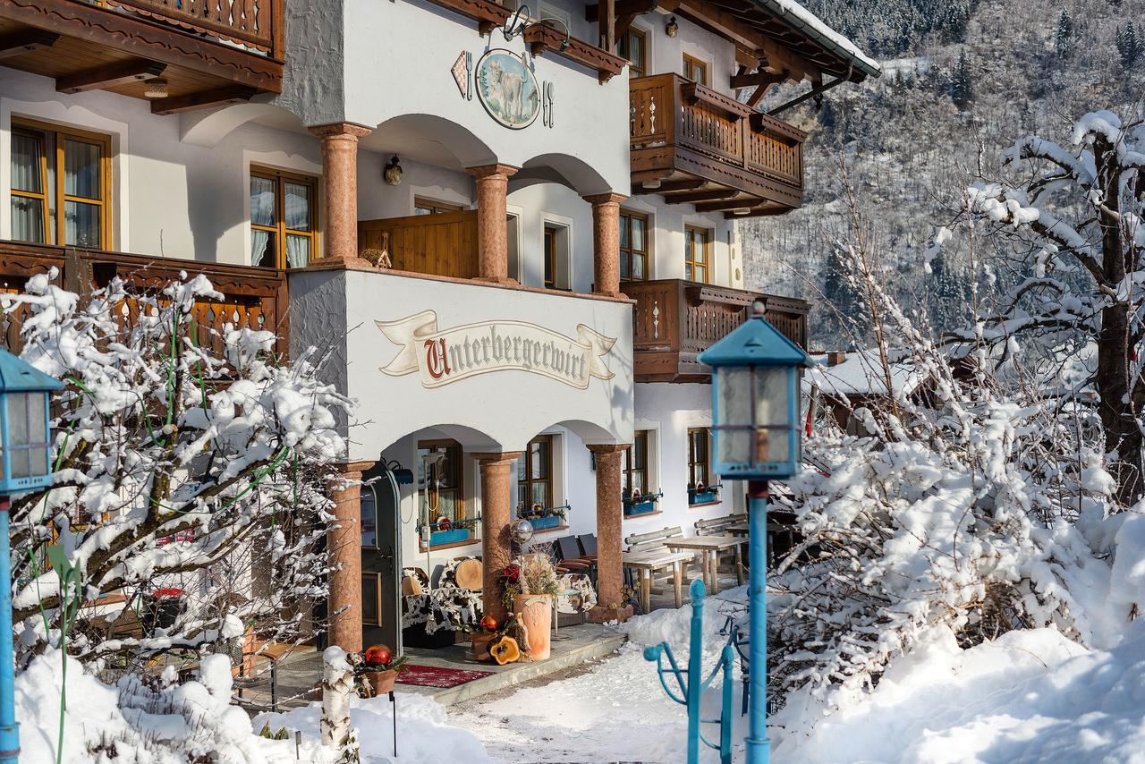 Bauernhofhotel "Die Unterbergerin" - Zimmer Mit Fruehstueck Und Ferienwohnungen In Gastein Mit Gratis Thermeneintritt Dorfgastein Exterior foto